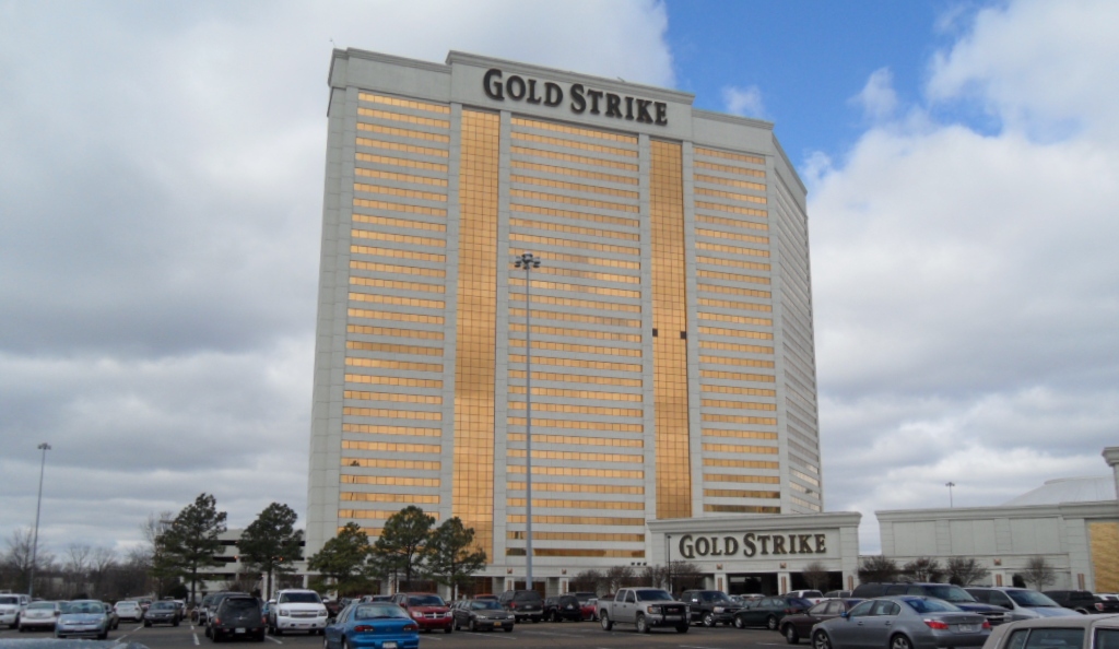 hotels near gold strike casino